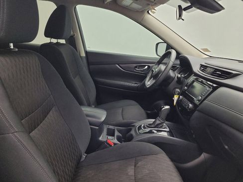 Used 2020 Nissan Rogue S w/ Special Edition Package FWD image 21