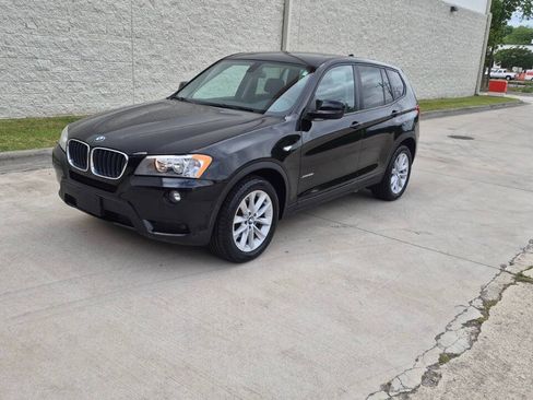 Used 2013 BMW X3 xDrive28i AWD/4WD image 2