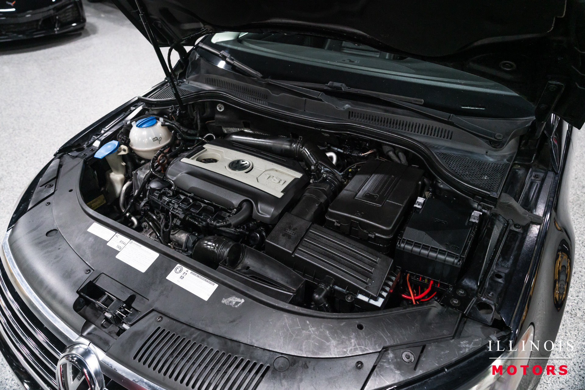 Used 2013 Volkswagen CC Lux FWD image 34