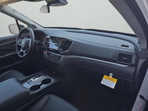 New 2026 Honda Ridgeline RTL image 18