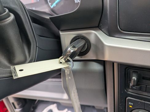 Certified 2024 Ford F350 XLT w/ FX4 Off-Road Package image 26