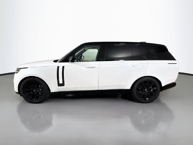 Used 2023 Land Rover Range Rover Long Wheelbase SE AWD/4WD image 4