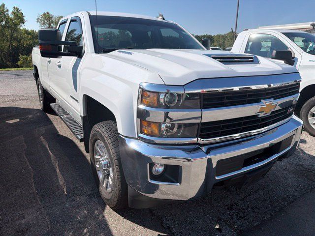 Used 2017 Chevrolet Silverado 2500 LT w/ LT Convenience Package AWD/4WD image 9