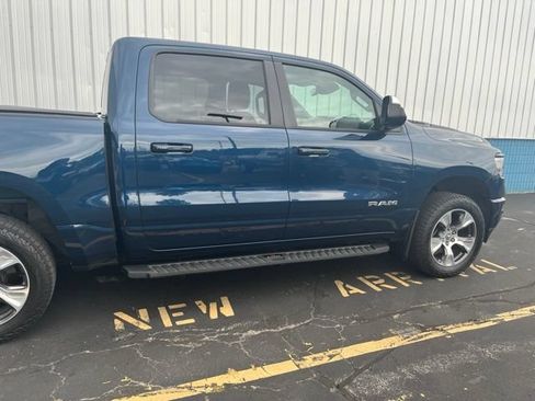 Used 2023 RAM 1500 Laramie AWD/4WD image 10
