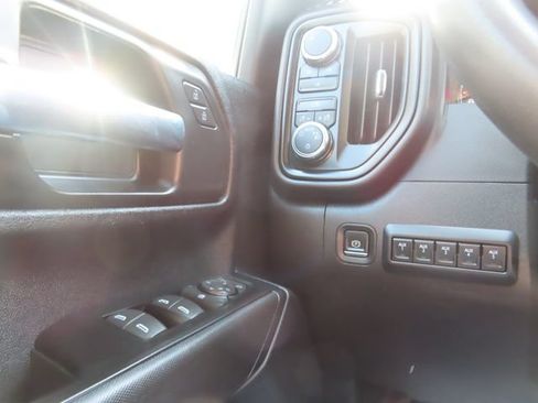 Used 2022 GMC Sierra 2500 Pro w/ Convenience Package AWD/4WD image 29