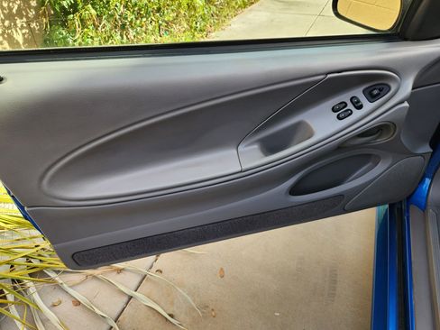 Used 2000 Ford Mustang GT image 29