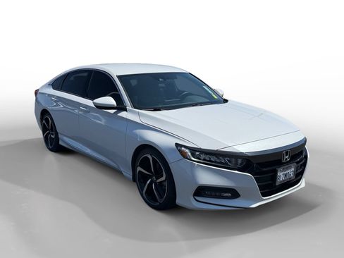 Used 2019 Honda Accord Sport image 7