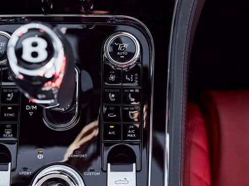 Used 2023 Bentley Continental GT Azure image 60