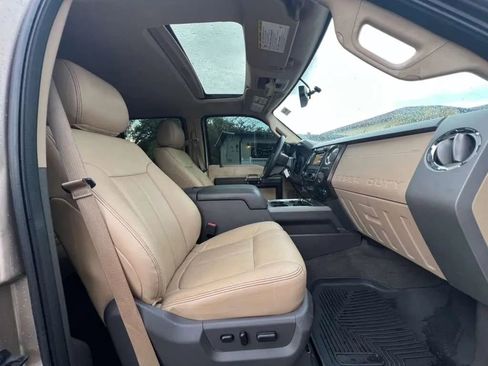 Used 2012 Ford F250 Lariat w/ Lariat Ultimate Pkg AWD/4WD image 11