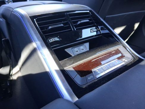 Used 2024 BMW 840i Gran Coupe w/ Driving Assistance Package image 30