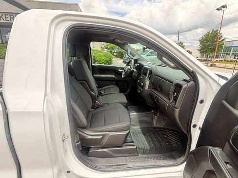 Used 2022 Chevrolet Silverado 1500 W/T RWD image 30