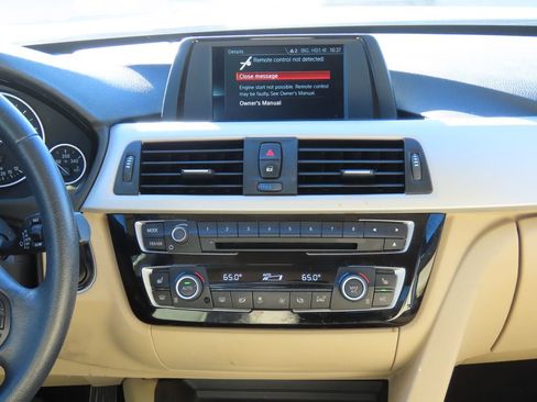 Used 2018 BMW 320i Sedan image 8