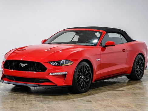 Used 2018 Ford Mustang GT Premium w/ GT Performance Package image 5