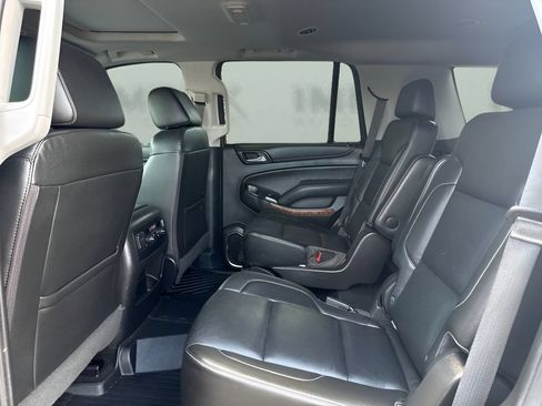 Used 2018 Chevrolet Tahoe Premier AWD/4WD image 13
