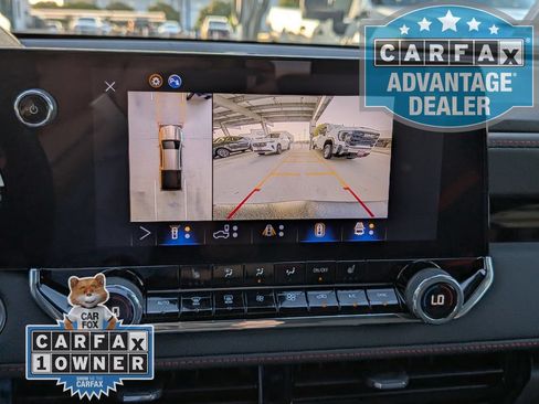 Certified 2025 Chevrolet Colorado Z71 w/ Technology Package AWD/4WD image 10