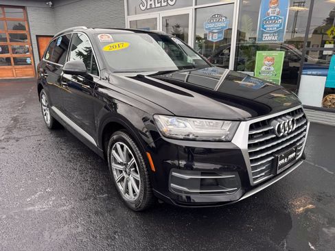 Used 2017 Audi Q7 3.0T Premium Plus AWD/4WD image 4