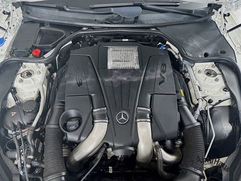 Used 2020 Mercedes-Benz SL 550 image 32