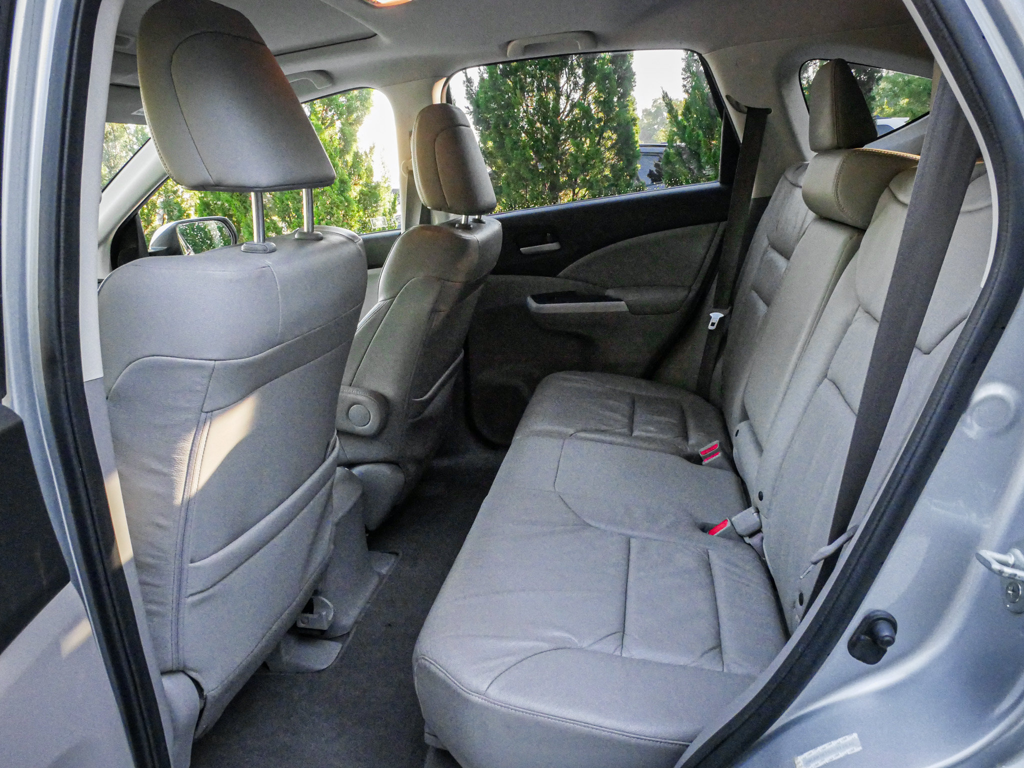 Used 2012 Honda CR-V EX-L image 7