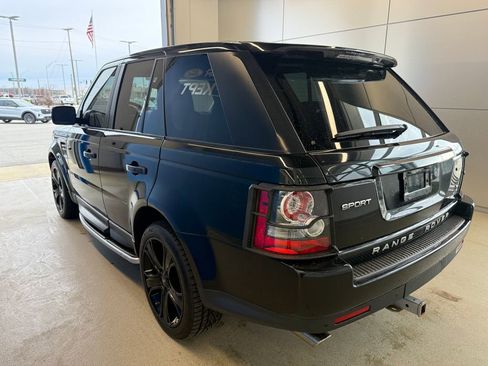 Used 2011 Land Rover Range Rover Sport Supercharged AWD/4WD image 3