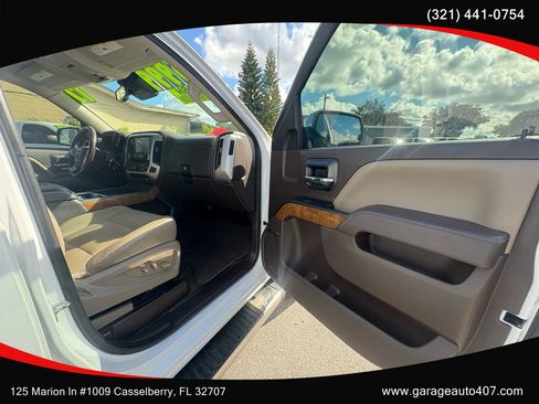 Used 2017 GMC Sierra 1500 SLT w/ Enhanced Driver Alert Package image 35