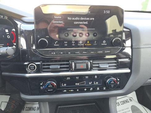 Used 2024 Nissan Pathfinder Platinum w/ Cargo Package image 24