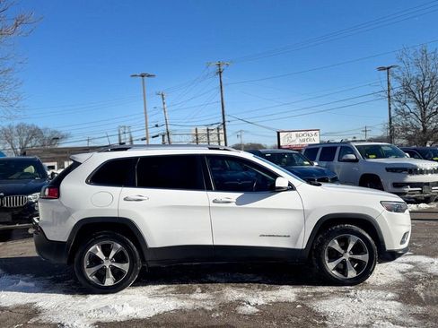 Used 2019 Jeep Cherokee Limited image 7