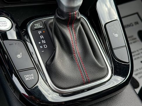 Certified 2024 Kia Soul GT-Line w/ GT-Line Technology Package image 23