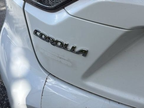 Used 2020 Toyota Corolla SE w/ SE Premium Package FWD image 6
