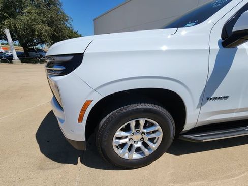 Used 2026 Chevrolet Tahoe LS RWD image 5