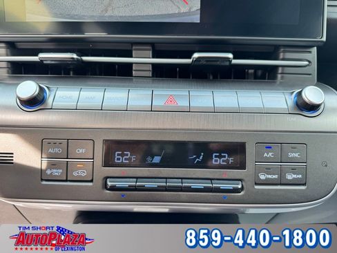 Used 2024 Hyundai Kona SEL FWD image 27