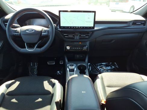 Used 2024 Ford Escape ST-Line w/ Tech Pack #1 AWD/4WD image 11