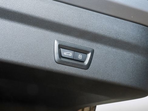 Used 2025 BMW X2 xDrive28i image 68