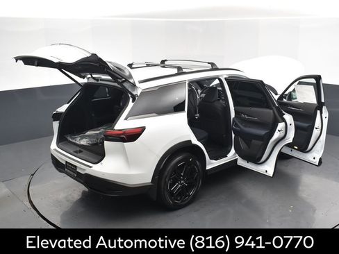 Certified 2026 INFINITI QX60 Sport w/ Dark Cargo Package image 35