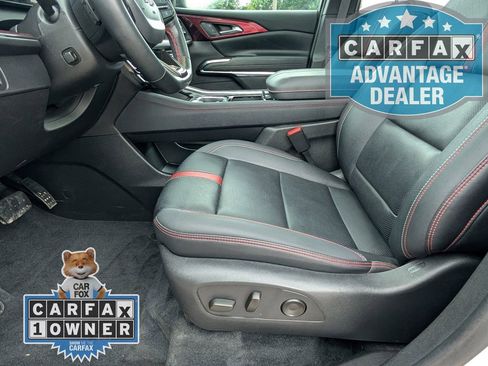 Used 2024 Chevrolet Traverse RS w/ LPO, Floor Liner Package AWD/4WD image 20