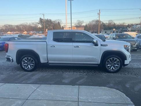 Used 2022 GMC Sierra 1500 Denali w/ Denali Reserve Package image 12