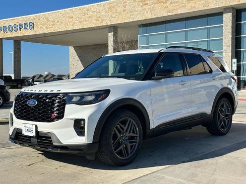 New 2026 Ford Explorer ST w/ Sun And Sound Package image 7