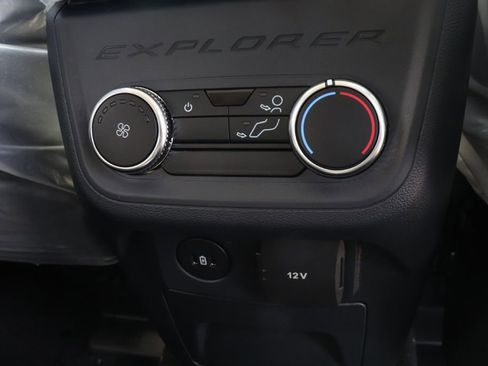 New 2026 Ford Explorer Active AWD/4WD image 19