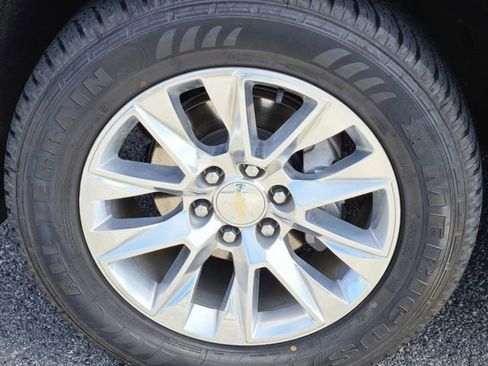 Used 2024 Chevrolet Tahoe Premier image 10