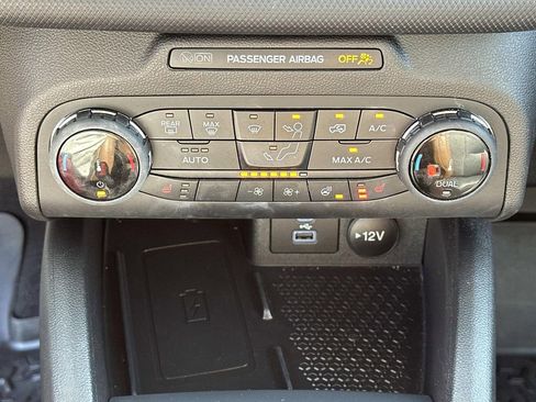 Used 2022 Ford Bronco Sport Outer Banks w/ Tech Package image 32