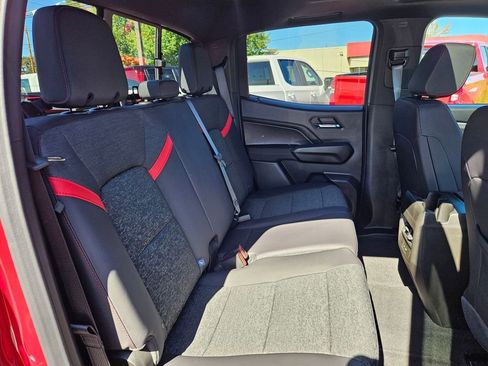 New 2026 Chevrolet Colorado Z71 image 38