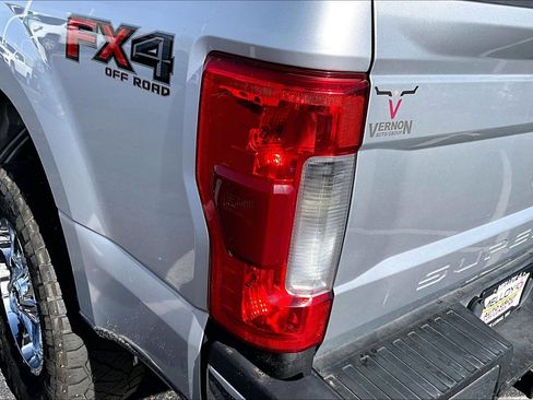 Used 2019 Ford F350 Lariat w/ Lariat Ultimate Package image 24