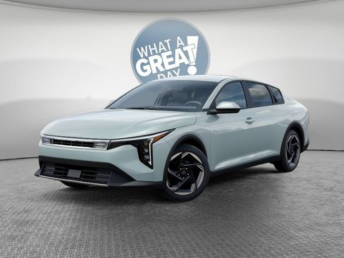 New 2026 Kia K4 EX FWD image 1