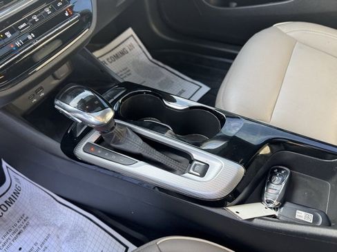 Used 2024 Buick Envista Avenir image 19