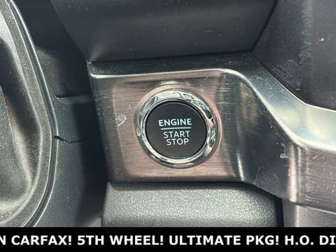 Used 2025 Ford F350 Lariat w/ Lariat Ultimate Package AWD/4WD image 13