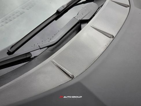 Used 2024 Lamborghini Revuelto AWD/4WD image 12