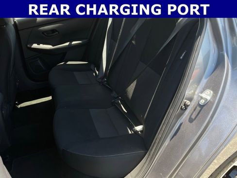 Used 2024 Nissan Sentra SV FWD image 15