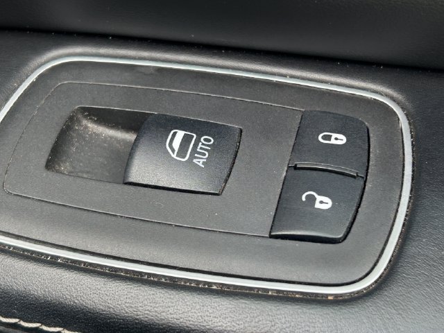 Used 2021 RAM 1500 Limited w/ Night Edition AWD/4WD image 35