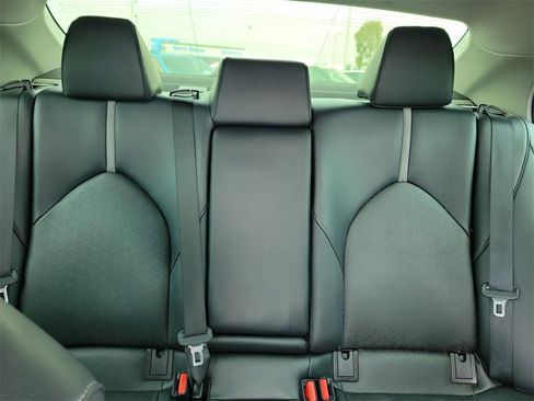 Used 2022 Toyota Camry XSE image 13