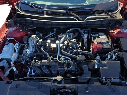 Used 2025 Nissan Altima 2.5 SV image 18