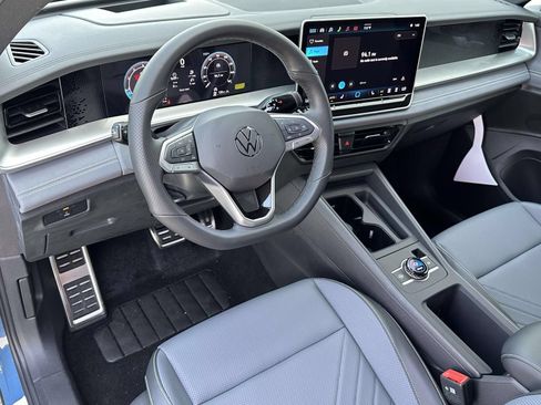 New 2026 Volkswagen Tiguan SE R-Line AWD/4WD image 10